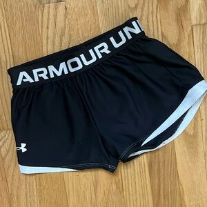Under Armour youth small black shorts